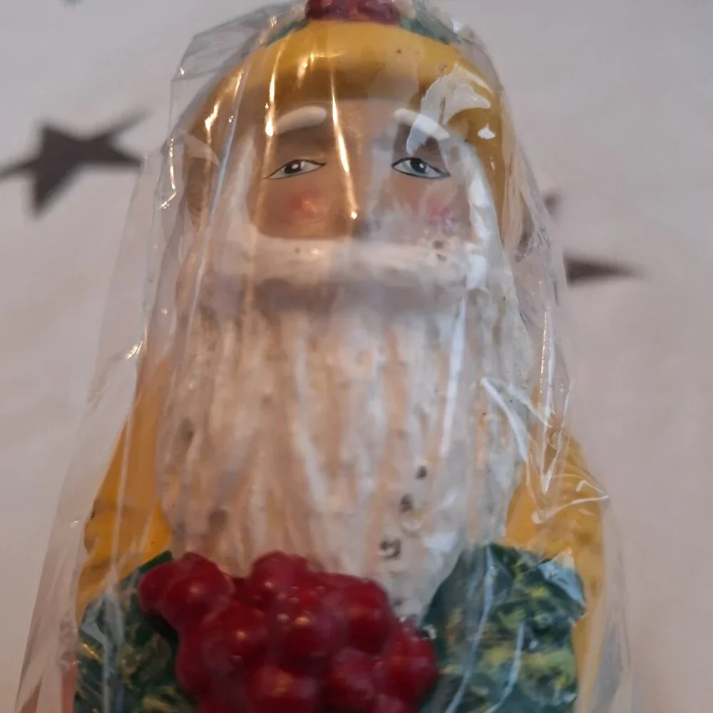 Nantucket Distributing Fisherman Lobsterman‎ Shaped Candle Holly Christmas Santa